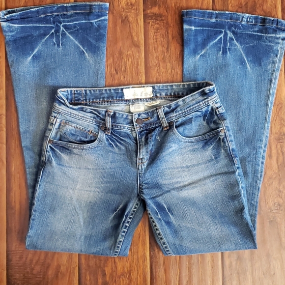 Jeans | Flare - Picture 5 of 7